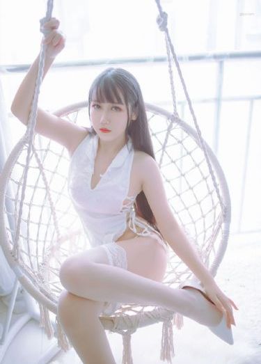 欧美破洞裤_4K天堂在线