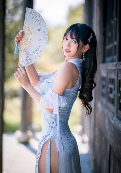 欧美美女的bb_在线观看