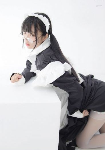 欧美玫瑰色美甲_DVDBD在线观看
