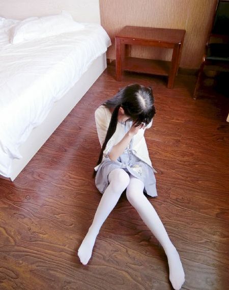 亚洲一区二区三区偷拍女厕_午夜伦不卡高清在线观看