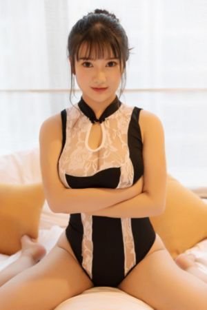 国产美女制服丝袜网站_HD免费在线观看