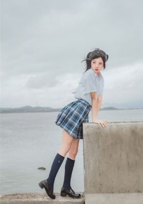 欧美浓毛大泬毛茸茸_国产剧免费观看视频